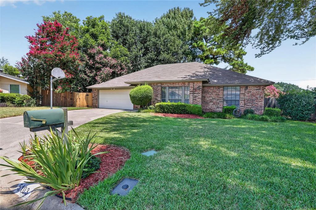 5103 El Rancho Court, Arlington