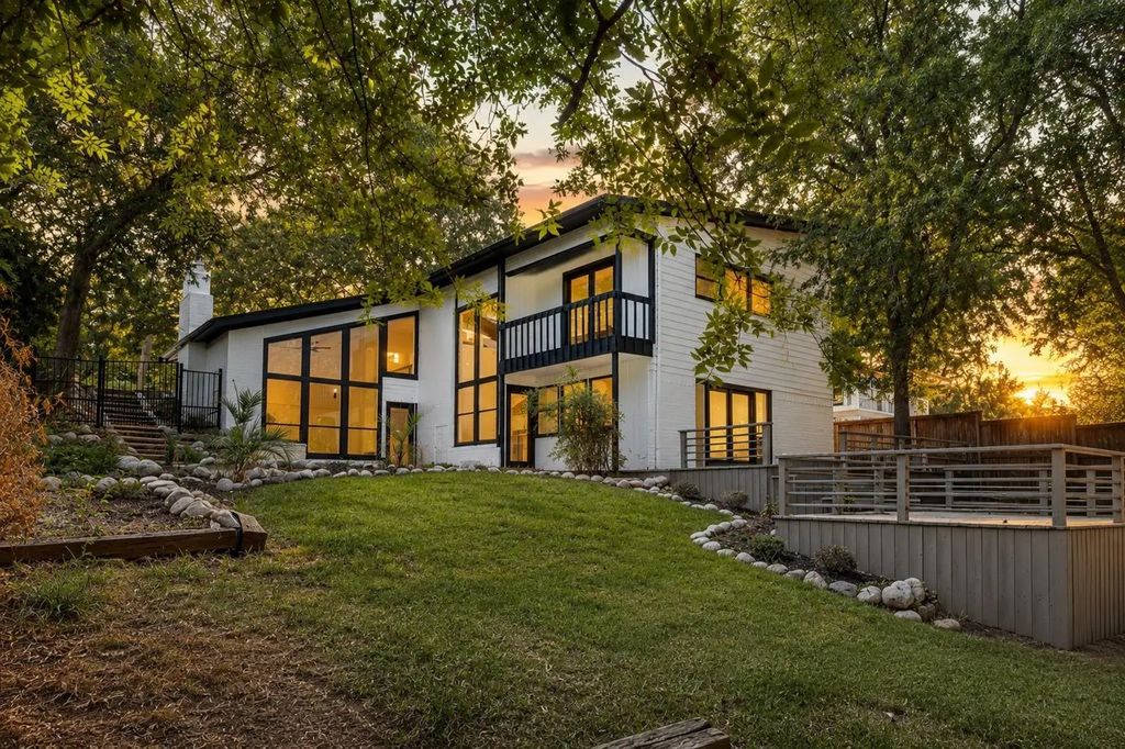 7314 Walling Lane, Dallas