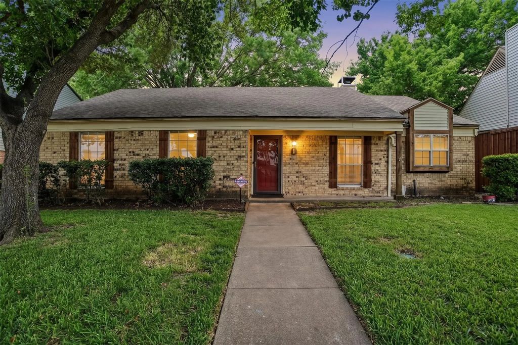 2414 Saharah Drive, Garland