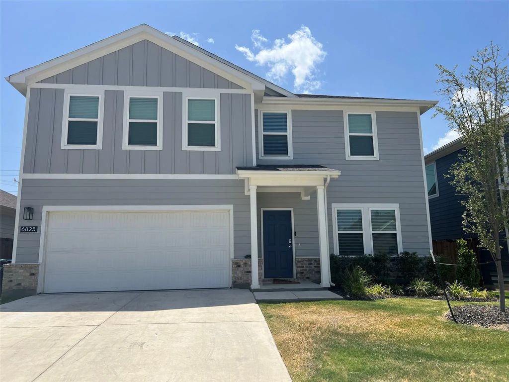 6825 Babylon Boulevard, Fort Worth