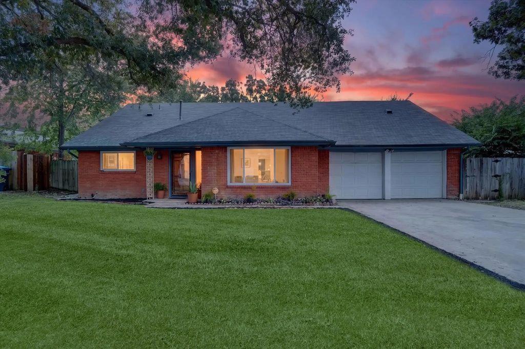 5237 Cockrell Avenue, Fort Worth