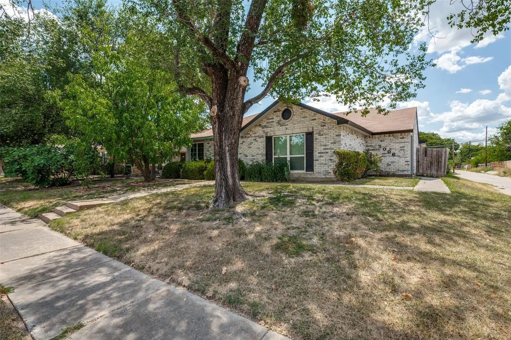 3006 Oak Ridge Place, Grand Prairie
