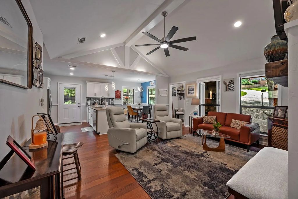 153 Bridlepath Drive, Pottsboro