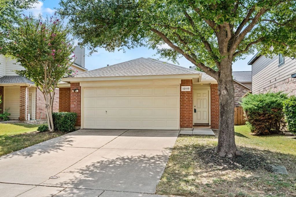 12113 Thicket Bend Drive, Fort Worth