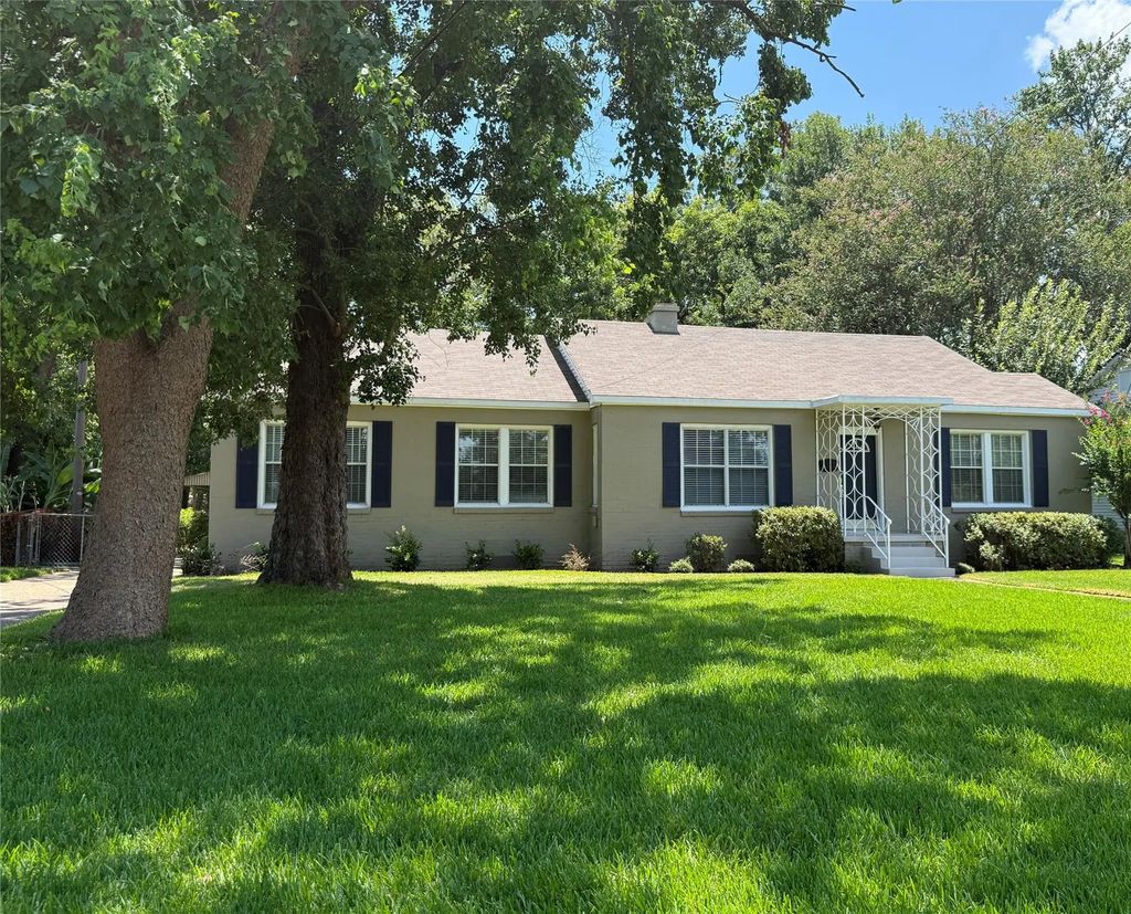 255 Preston Avenue, Shreveport