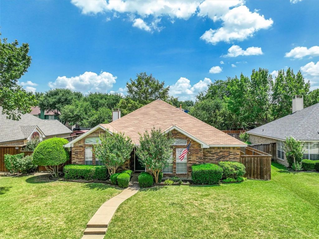 6114 Covington Drive, Rowlett
