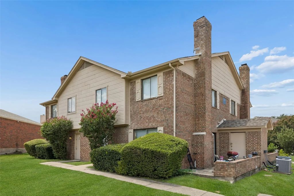 3951 N Garland Avenue 1, Garland