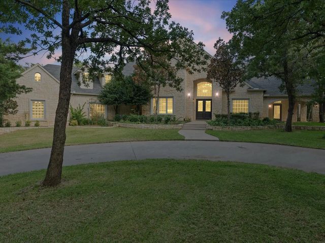 3105 E Briar Lane, Southlake