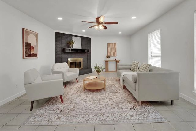 5517 Wyrick Lane, Garland