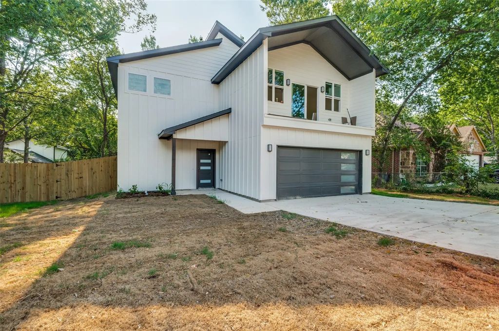 8916 Whitehall Lane, Dallas