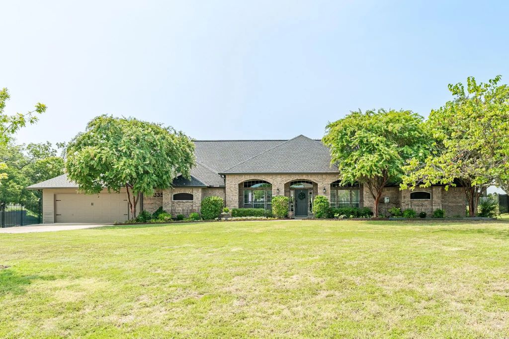 835 Cross Post Lane, Lowry Crossing