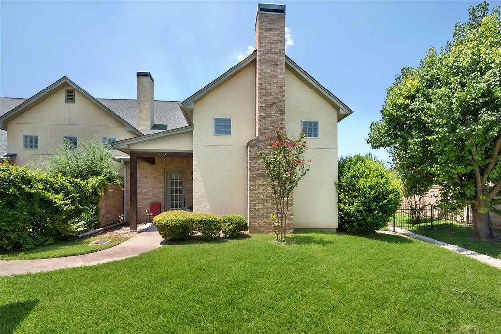 6668 Shady Glen Circle, Benbrook