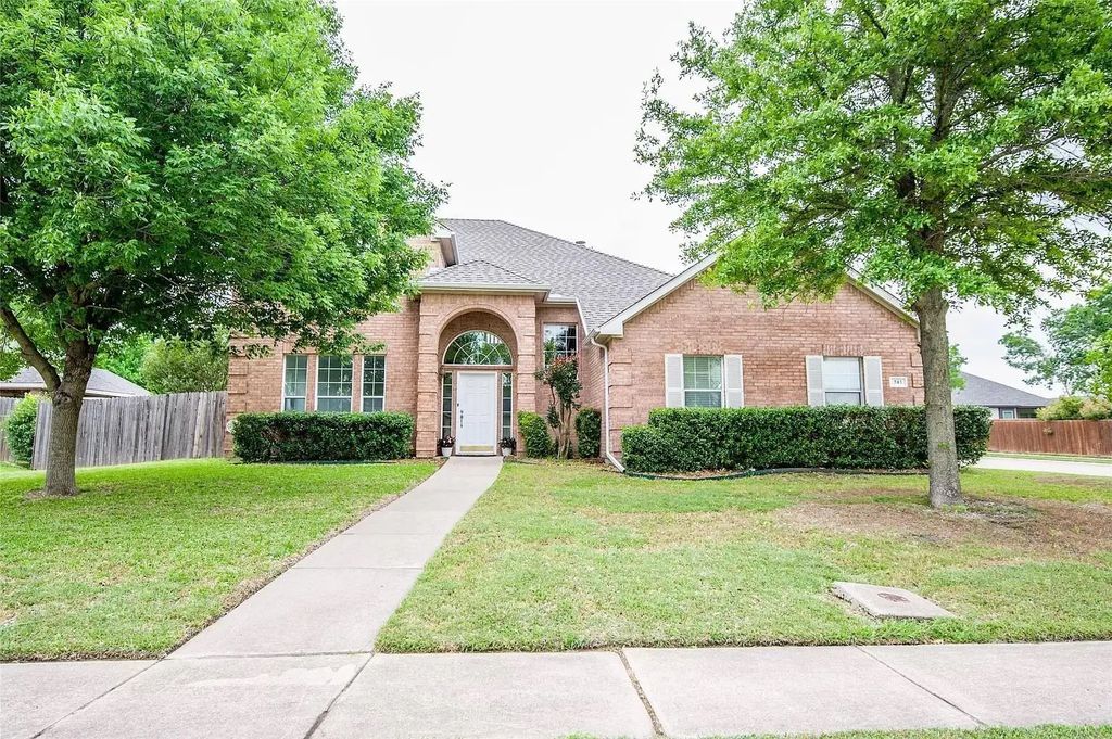 741 Willow Crest Drive, Midlothian