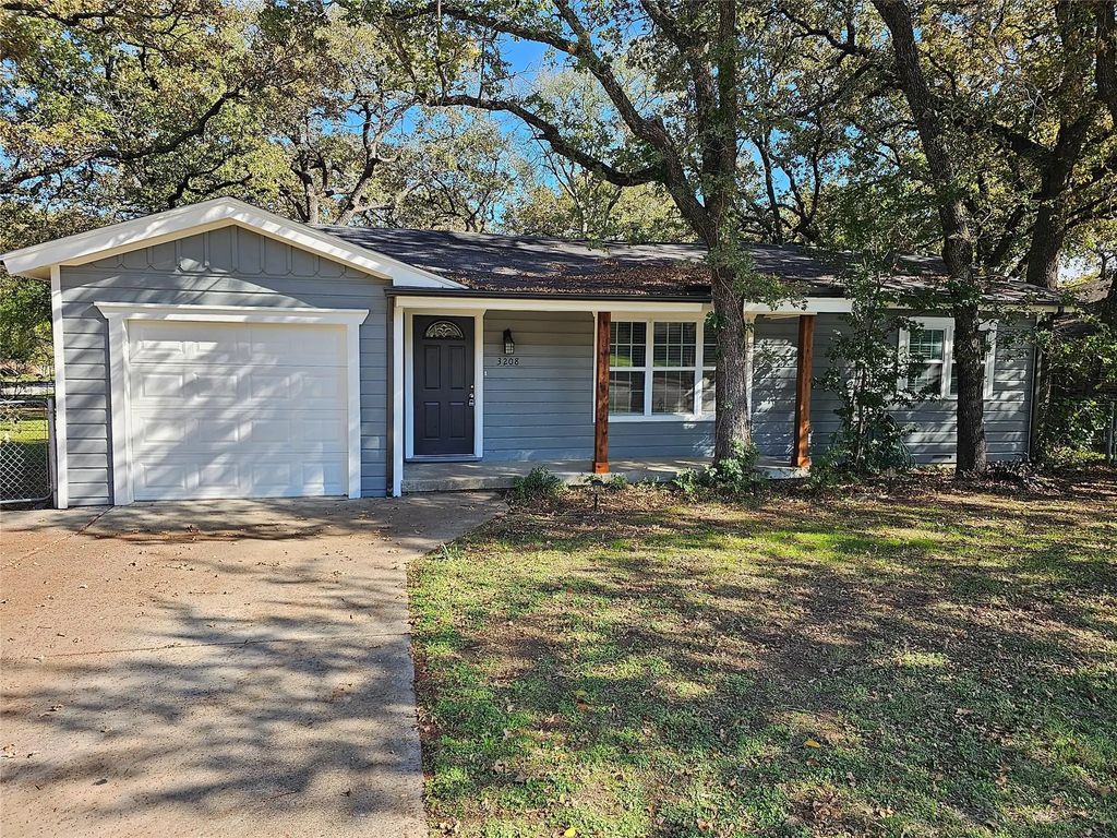 3208 Brown Trail, Bedford
