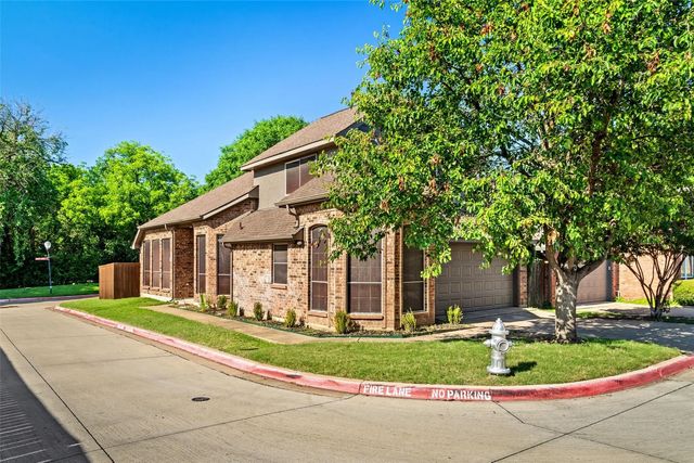 381 Arbor Lane, Euless