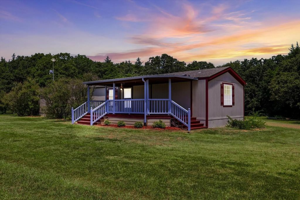 8775 E Fm 273, Ivanhoe