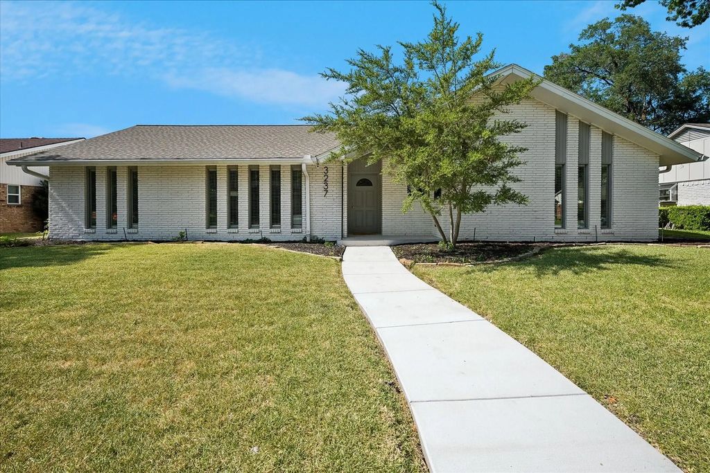 3237 Timberview Road, Dallas