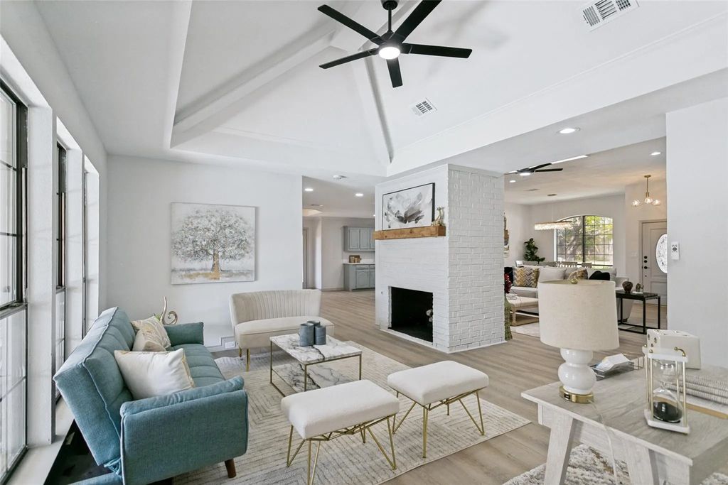 3300 Anchor Drive, Plano
