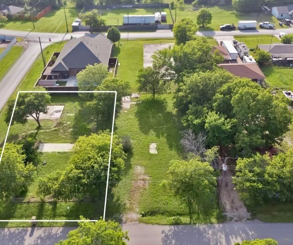 226 Carson Street, Red Oak