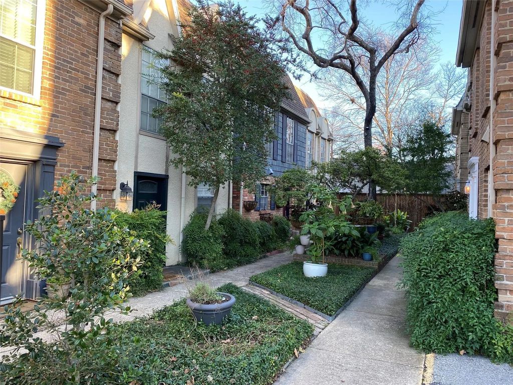 3627 Dickason Avenue 8 #e, Dallas