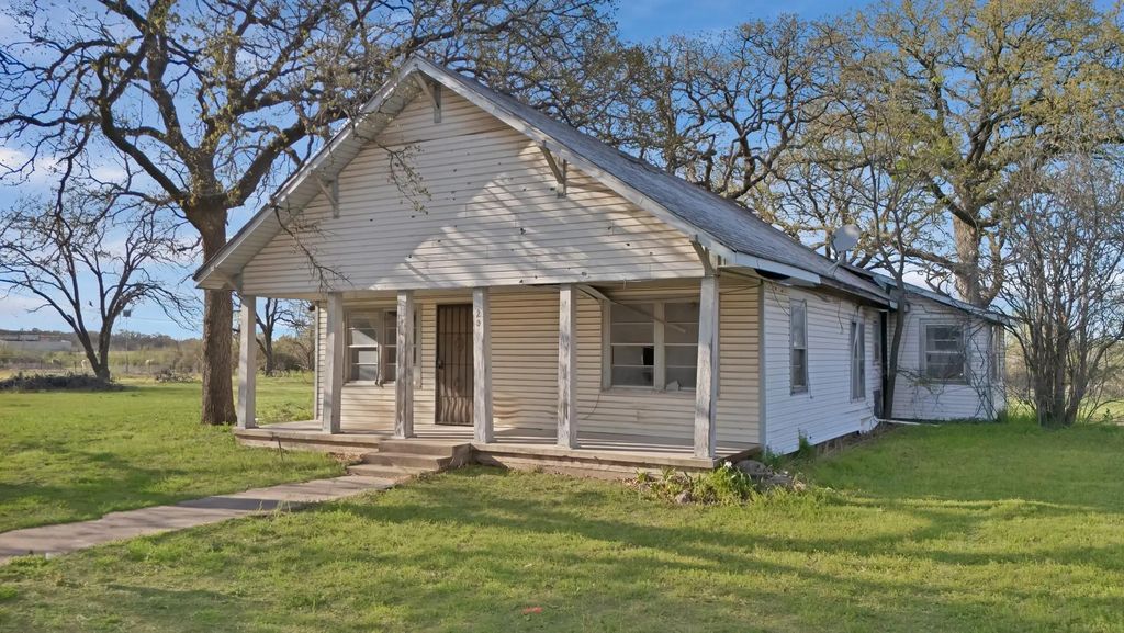 202 Johns Drive, Chico