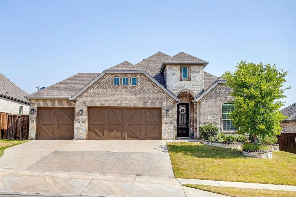 10308 Colina Drive, Fort Worth
