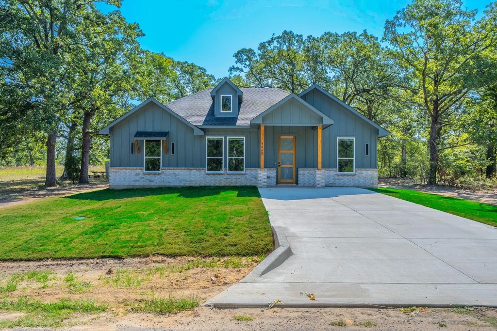 4860 La Prada, Malakoff