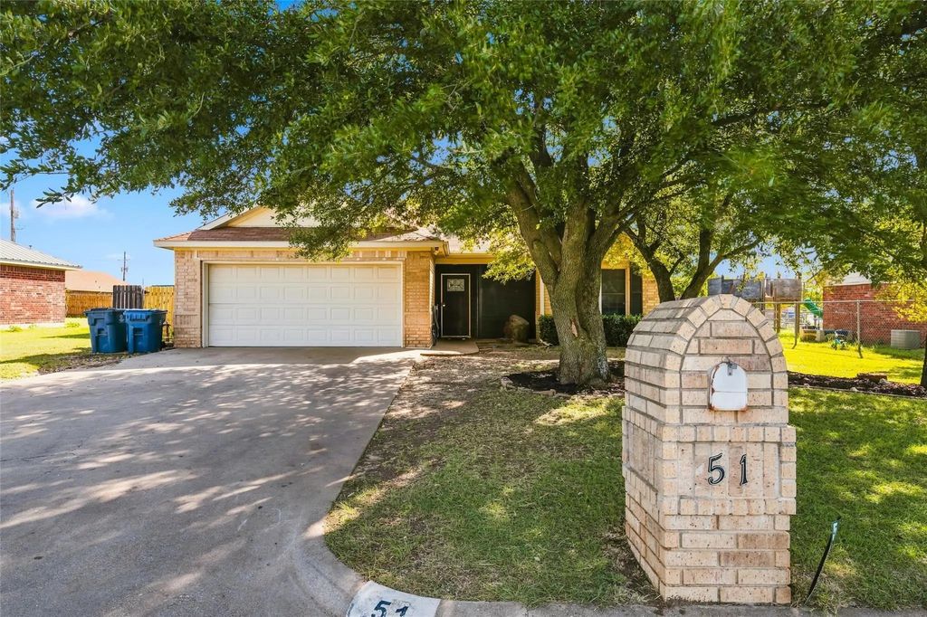 51 Circle Drive, Whitney