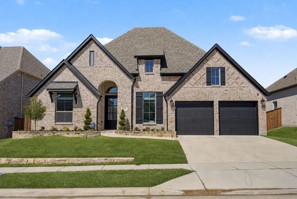 1220 Whitecliff Drive, Forney