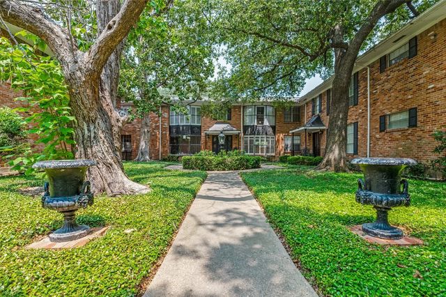 6345 Bandera Avenue C, Dallas