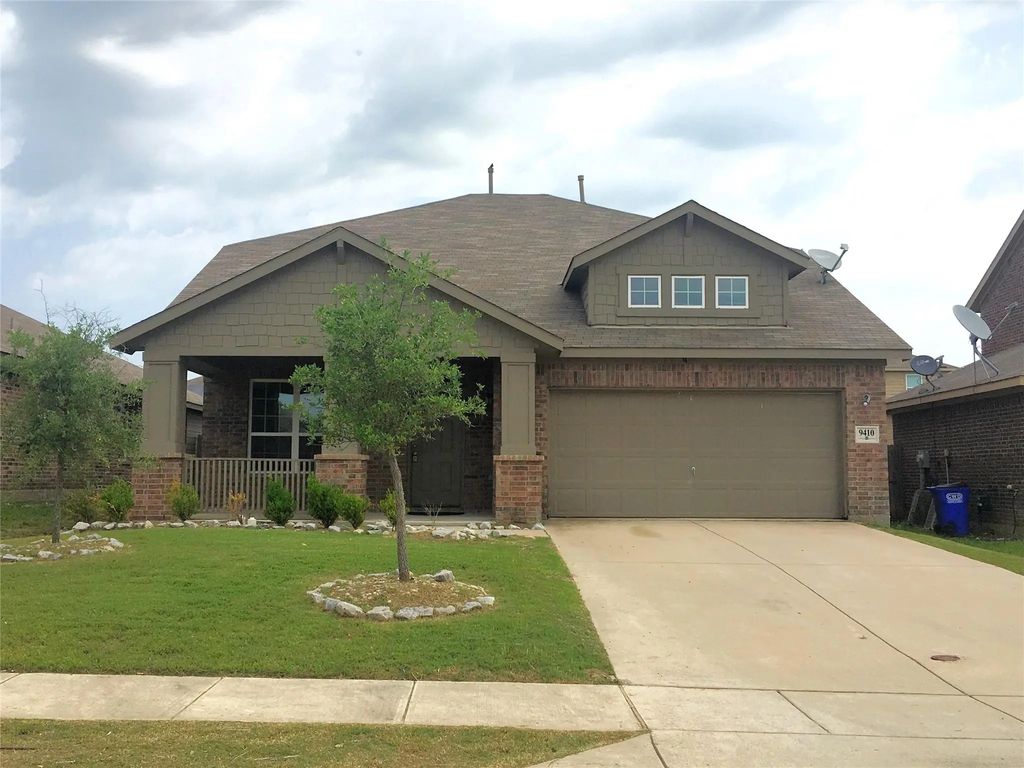 9410 Smoke Tree Drive, Forney