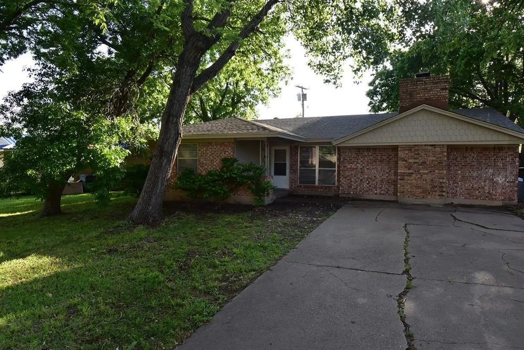 804 S Burdette Avenue, Sherman