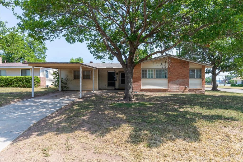 2502 Bennett Drive, Abilene
