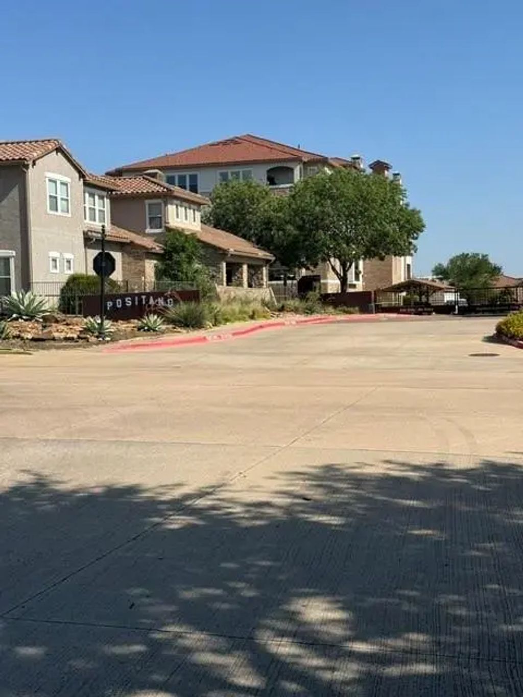 6631 Via Positano 211, Irving