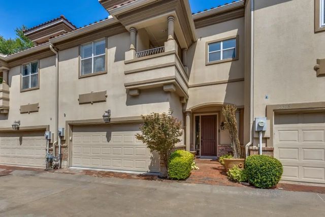 3320 Blackburn Street, Dallas