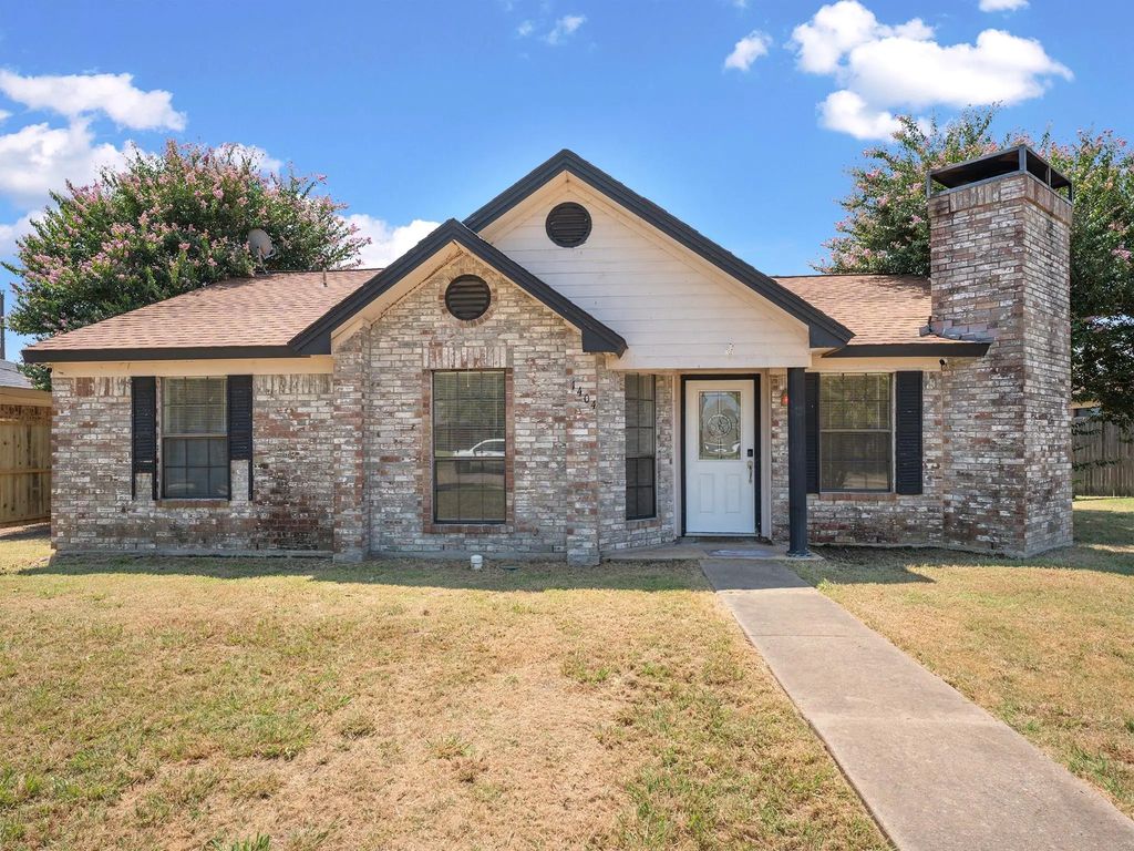 1404 Sheppard Lane, Wylie