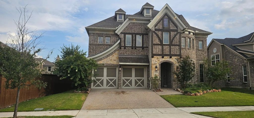 620 Oglethorpe Lane, Savannah
