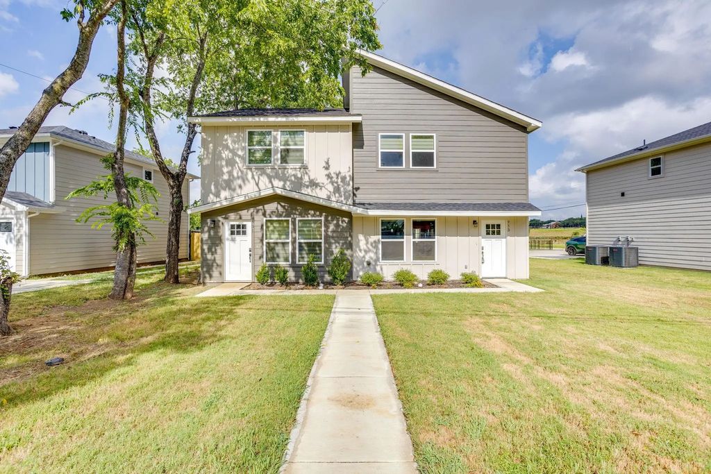 933 River Road, Fort Worth