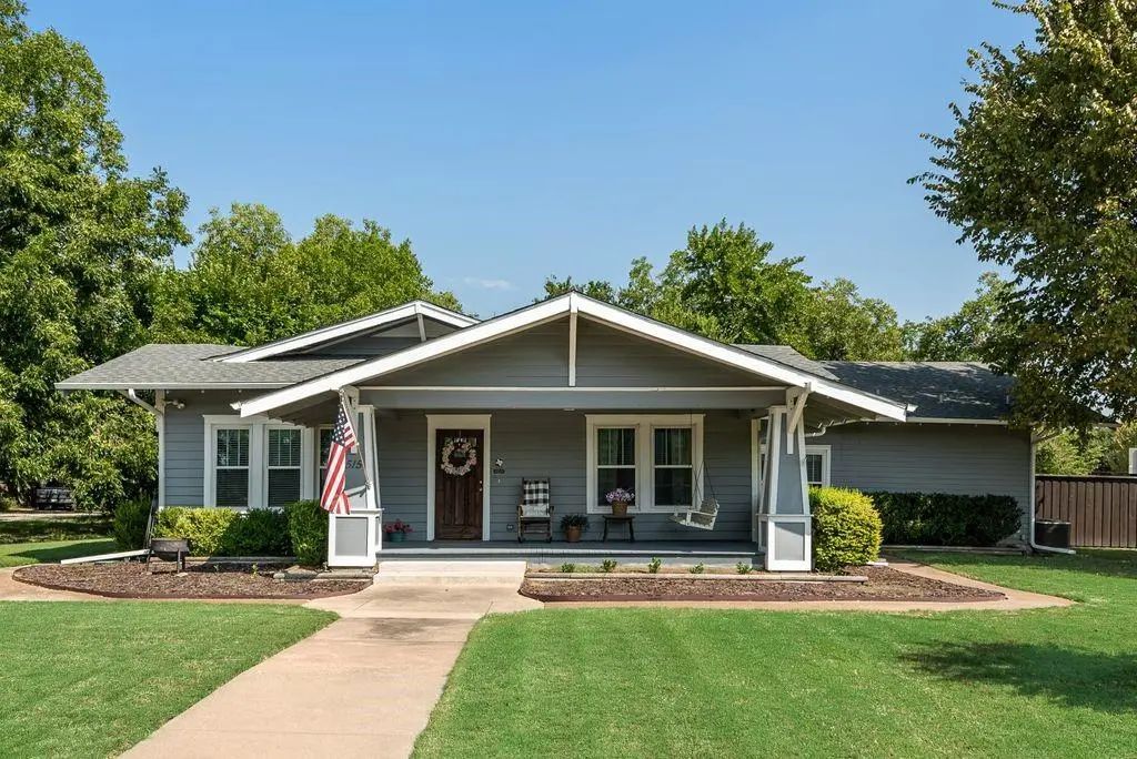 515 S Bois D Arc Street, Forney