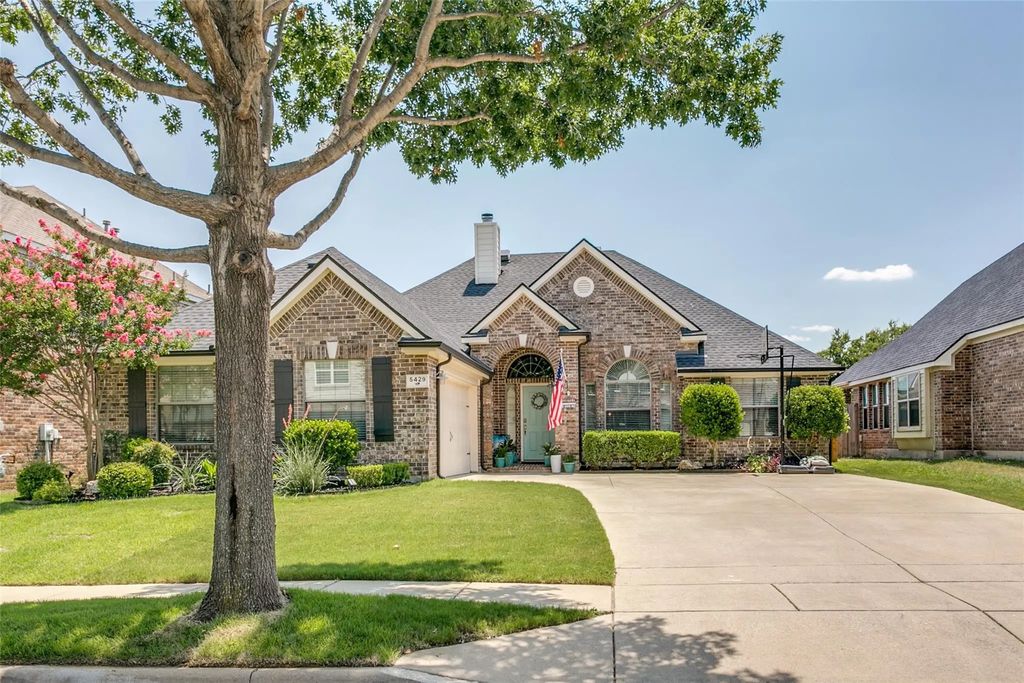 5429 Threshing Drive, Fort Worth