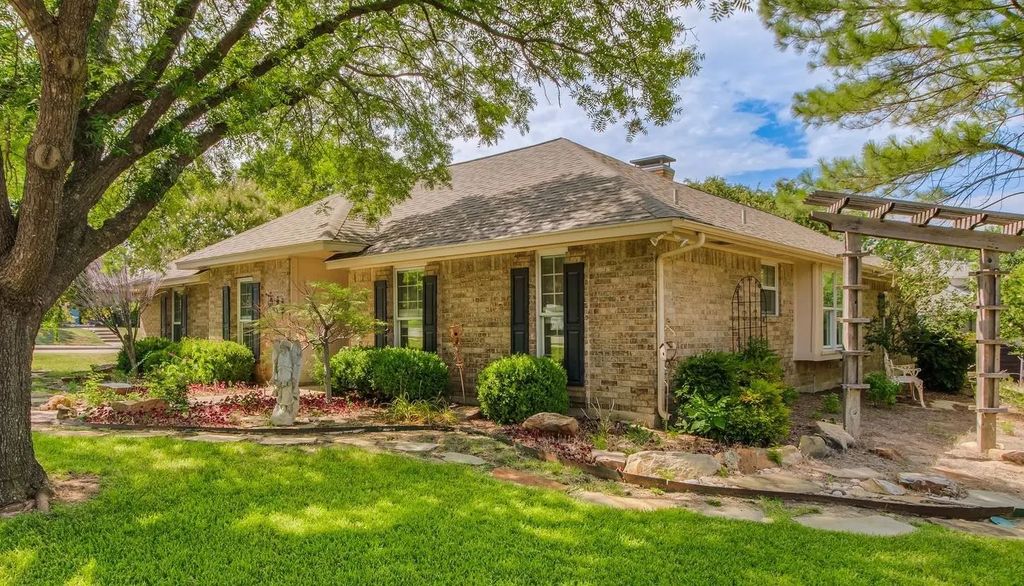 355 Aspenway Drive, Coppell