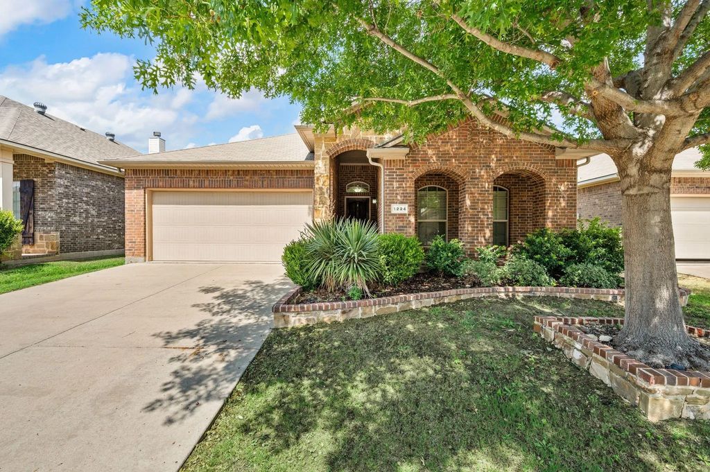 1224 Diablo Pass, Fort Worth