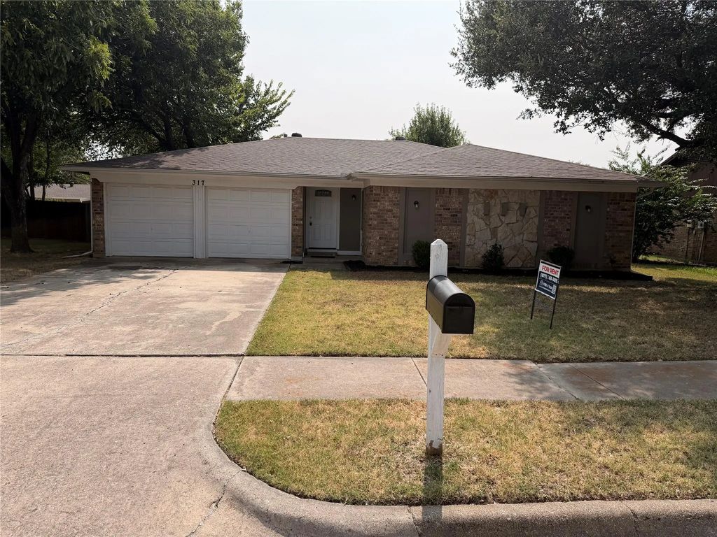 317 Apache Trail, Keller