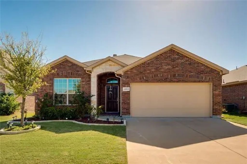 11053 Hawks Landing Road, Fort Worth