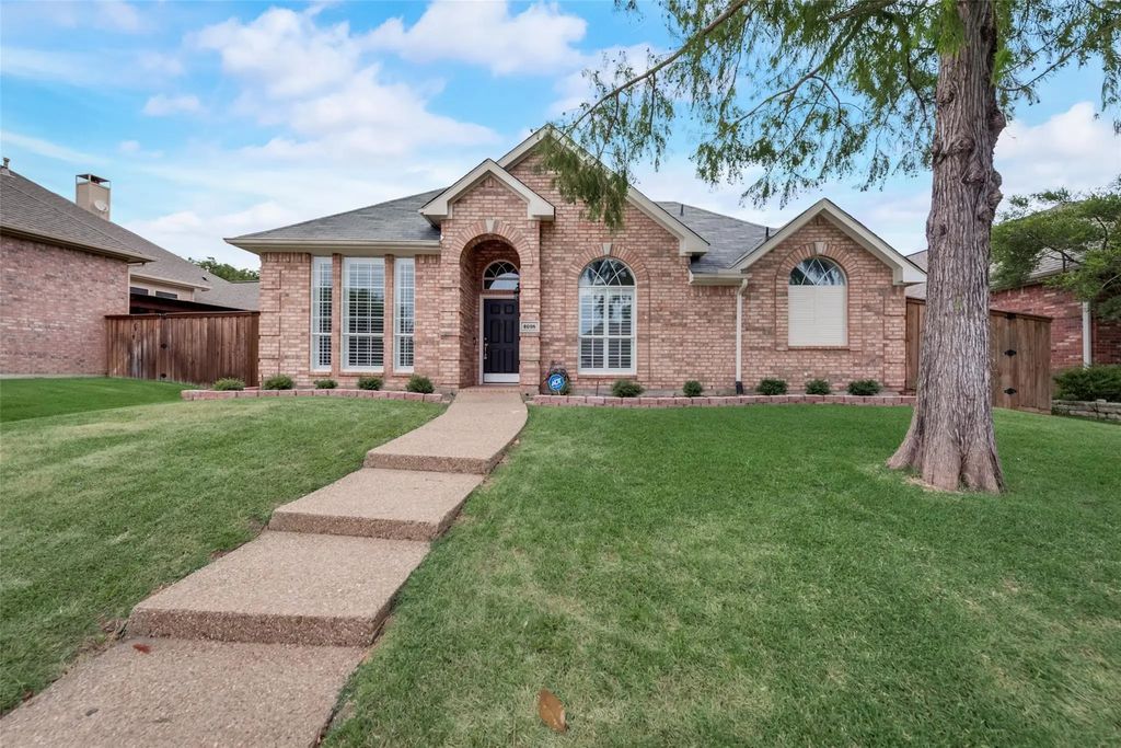 4008 Daden Oaks Drive, Plano
