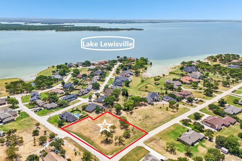 602 Stowe Lane, Lakewood Village