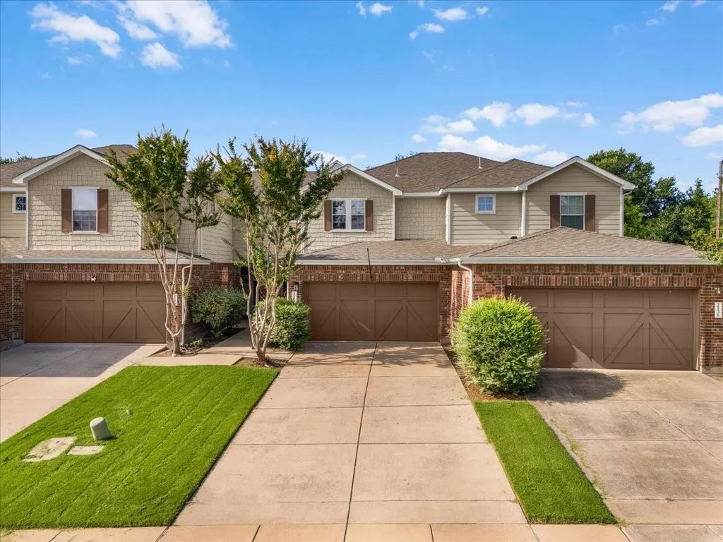 2200 Oklahoma Avenue, Plano