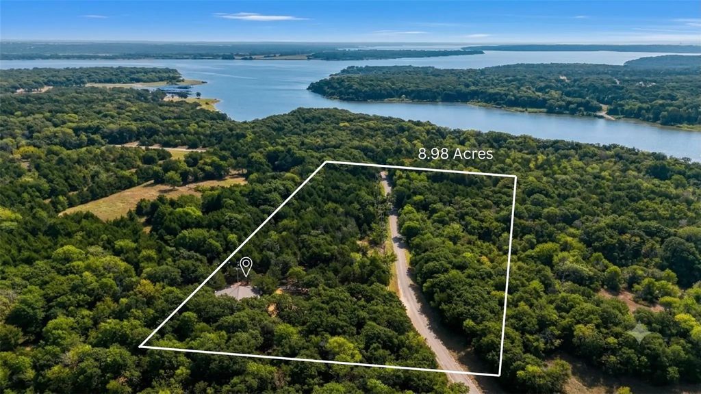 3721 Rock Creek Road, Whitesboro