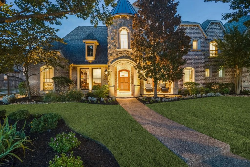 1304 Overland Drive, Murphy