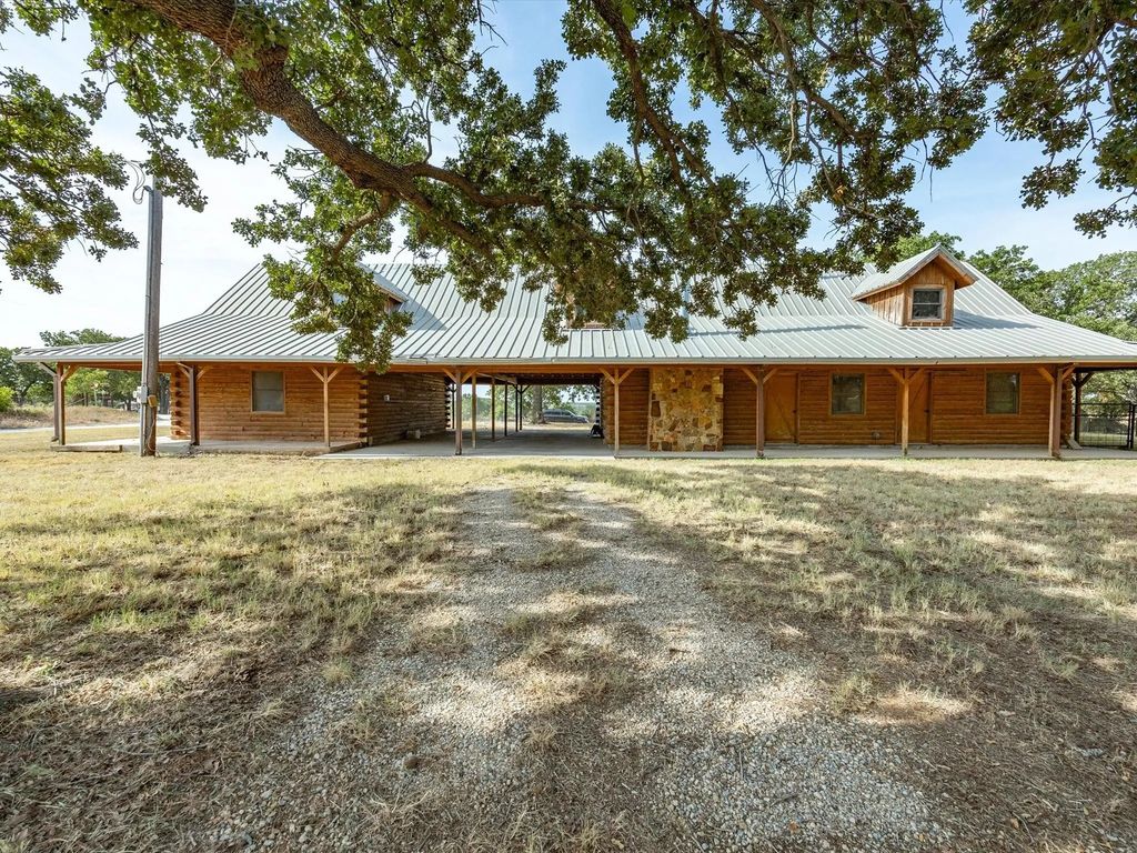 12116 E Fm 174, Bowie